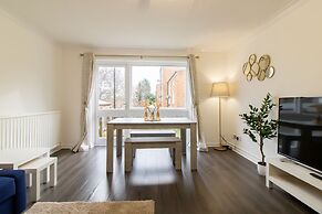 Stunning 2-bed Apartment in Washington- Discounts!