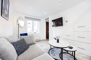 2br- Smart Tvs- Fast Wifi, Free Parking & Sofa Bed