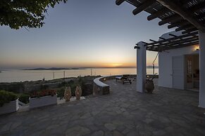 Charming 5-bed Villa in Mykonos