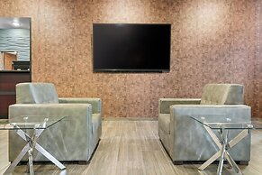 Cobblestone Hotel & Suites - Lynden