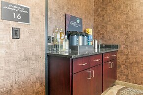 Cobblestone Hotel & Suites - Lynden