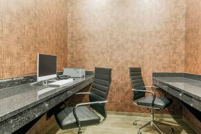 Cobblestone Hotel & Suites - Lynden