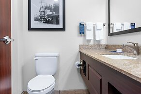 Cobblestone Hotel & Suites - Lynden