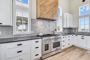 Shore-ty! It's Your Beach Day 127 SEV