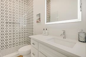 Beach Side Story 214 LAK