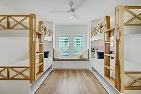 Beach Side Story 214 LAK