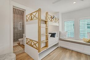 Beach Side Story 214 LAK