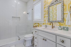 The Coastal Cottage 210esc-b