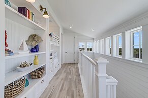 The Coastal Cottage 210esc-b