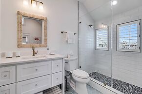 The Coastal Cottage 210esc-b