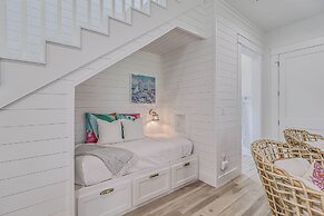 The Coastal Cottage 210esc-b