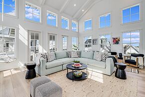 Dock Holiday 212 COA