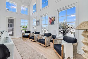 Dock Holiday 212 COA