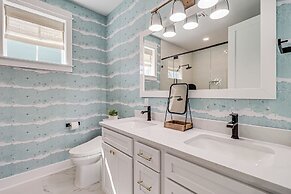 Dock Holiday 212 COA