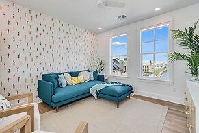 Dock Holiday 212 COA