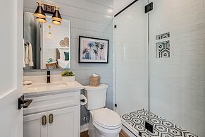 Dock Holiday 212 COA