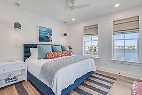 Dock Holiday 212 COA