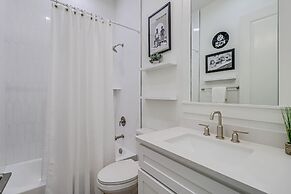 Retro Retreat TC 8102