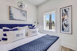 Retro Retreat TC 8102