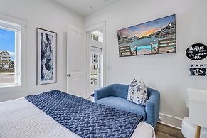 Retro Retreat TC 8102