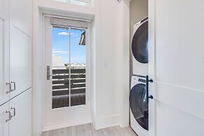 By The C-shore TC 8301