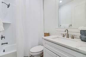 By The C-shore TC 8301