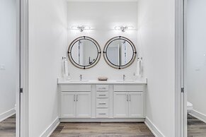 Resting Beach Place 223 LAU