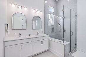 Resting Beach Place 223 LAU