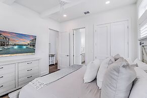 Resting Beach Place 223 LAU