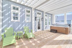 Resting Beach Place 223 LAU