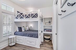 Resting Beach Place 223 LAU