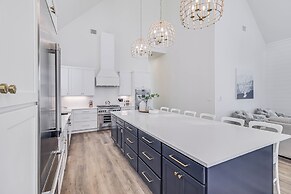 Resting Beach Place 223 LAU