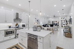 Don't Worry, Beach Happy TC 8104