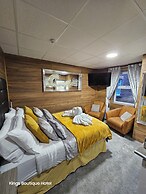 Kings Boutique Hotel