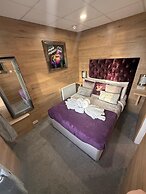 Kings Boutique Hotel