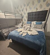 Kings Boutique Hotel