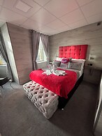 Kings Boutique Hotel