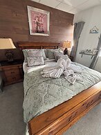 Kings Boutique Hotel