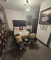 Kings Boutique Hotel