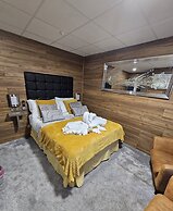 Kings Boutique Hotel