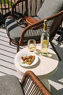 Sonder by Marriott Bonvoy Skyline Apartments LoHi