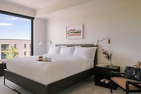 Sonder by Marriott Bonvoy Skyline Apartments LoHi