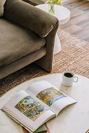 Sonder by Marriott Bonvoy Skyline Apartments LoHi