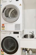 StayCentral - Merigold 21 on Collins CBD