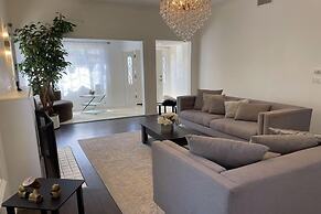 3Bd Beverly Hills Home