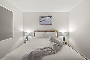 Tree Top Views - 4 Bedroom House