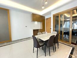 R&F Princess Cove by Jbloka