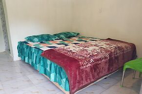 OYO 93771 Sejolie Sibayak