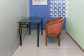 OYO 93772 Iconiq Rooms