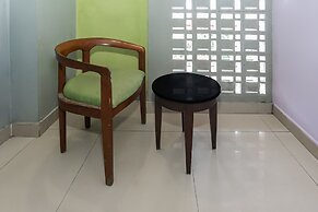 OYO 93772 Iconiq Rooms